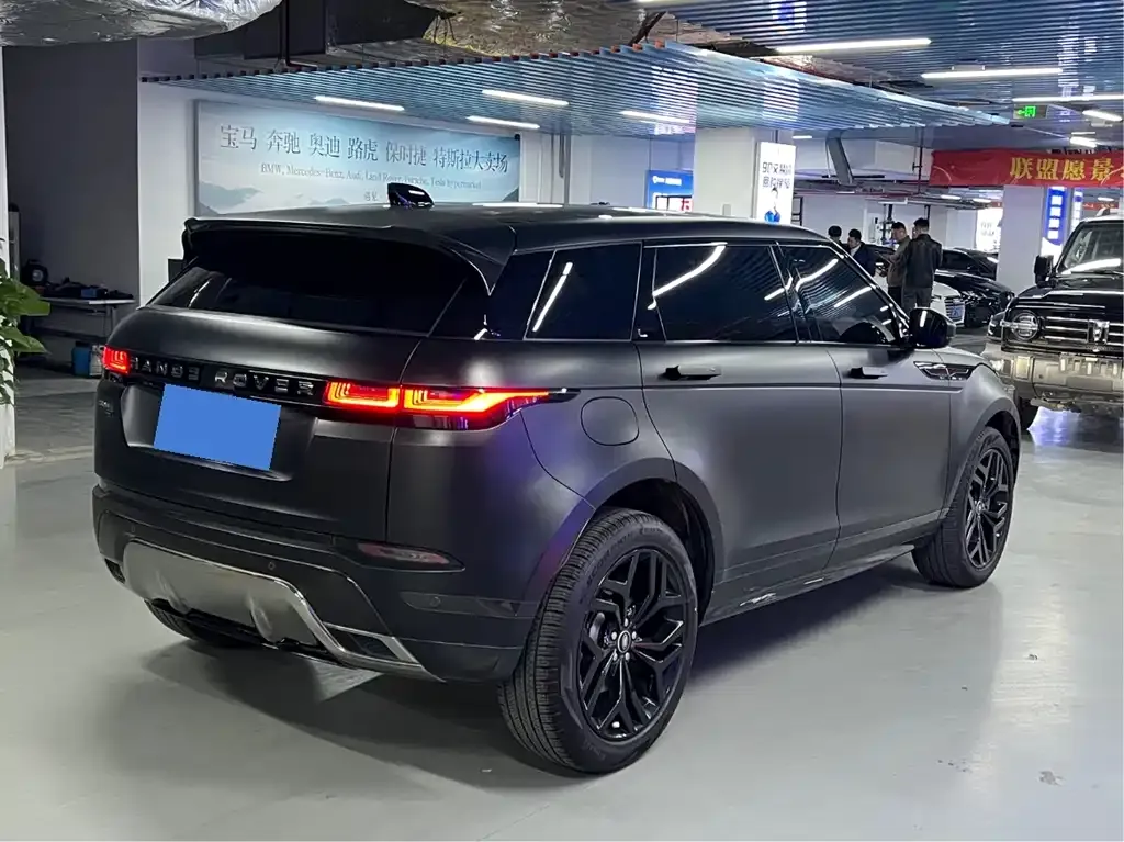 Land Rover Evoque — фото 8