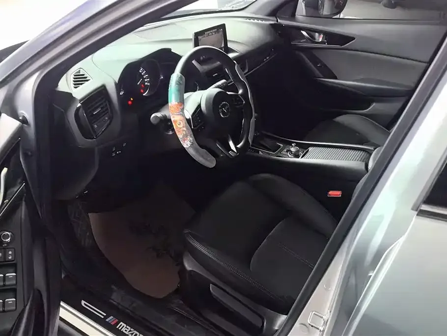 Mazda CX-4 2021 из CN, фото 9
