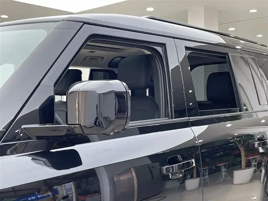 Land Rover Defender — фото 8