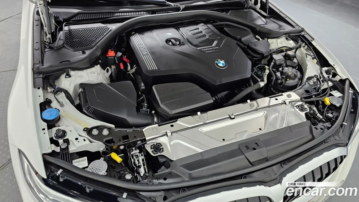 BMW 3-Series 2022 из KR, фото 6