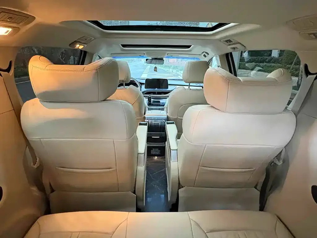 Buick GL8 2022 из CN, фото 6