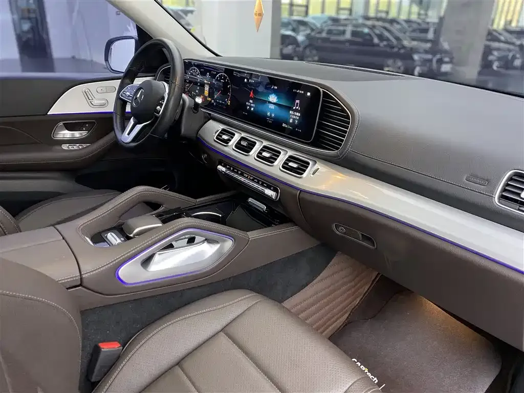 Mercedes-Benz GLE — фото 9