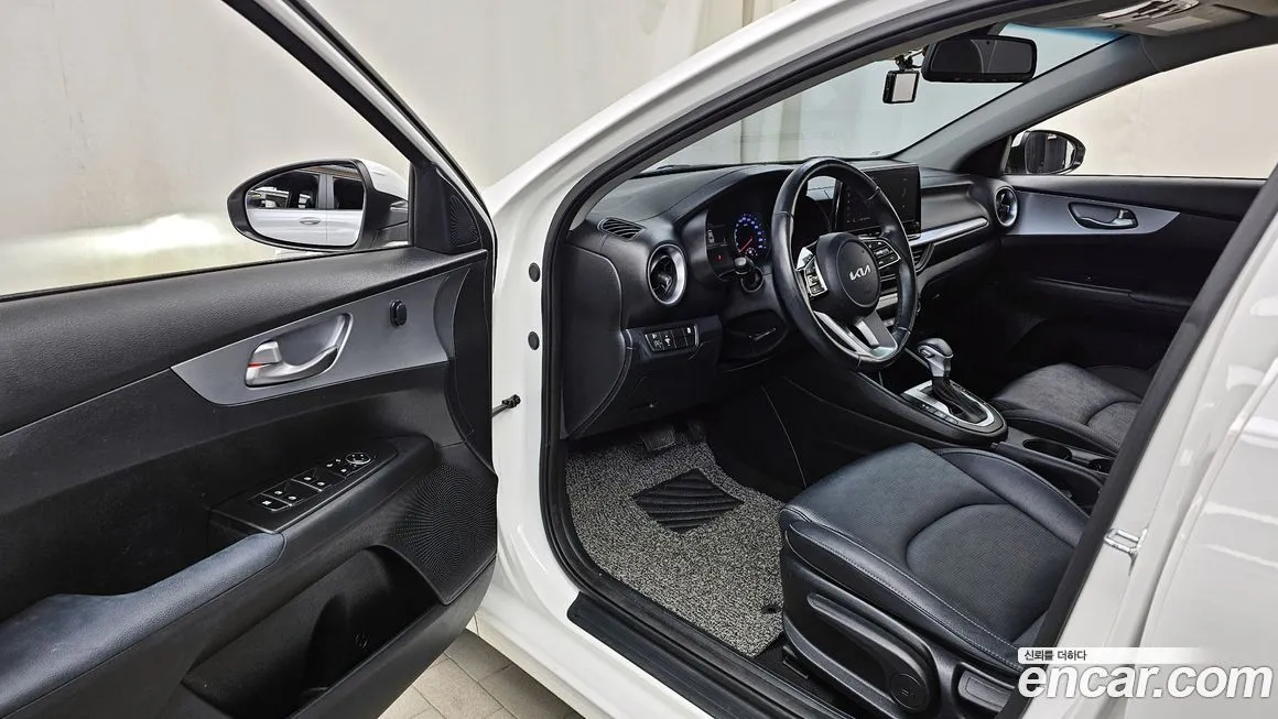 Kia K3 2022 из KR, фото 10