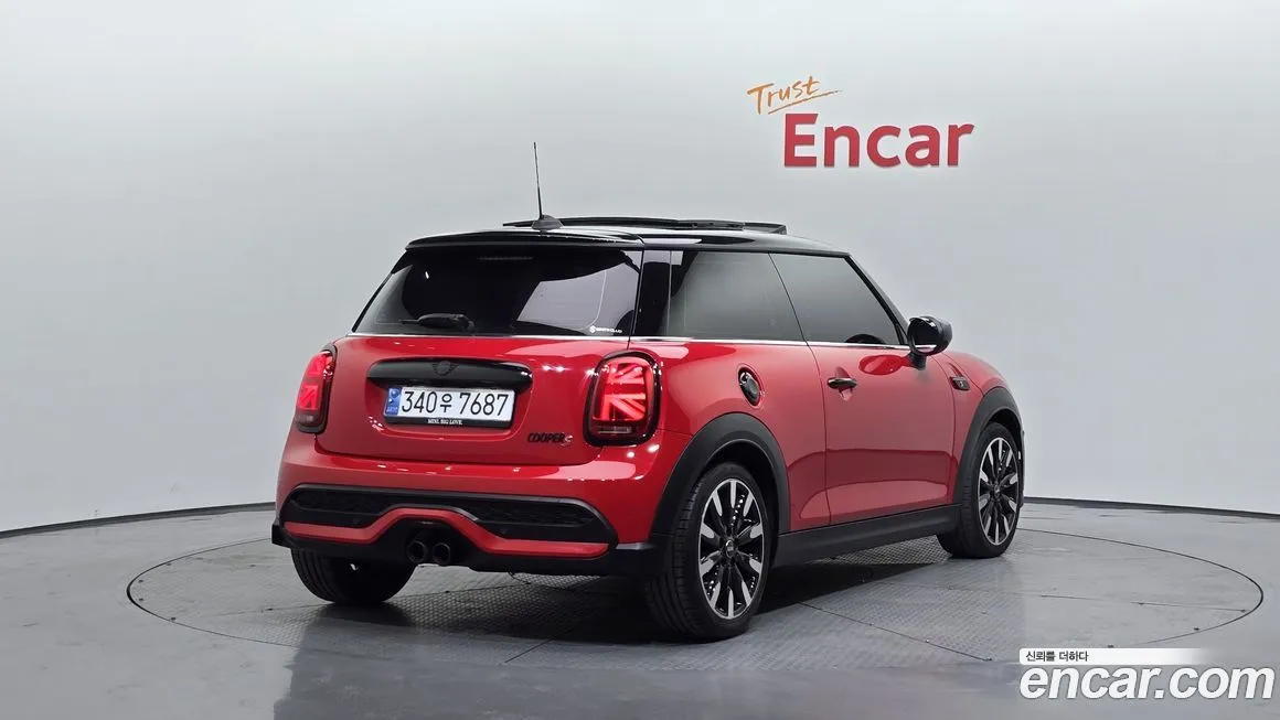 Mini Cooper 2023 из KR, фото 2