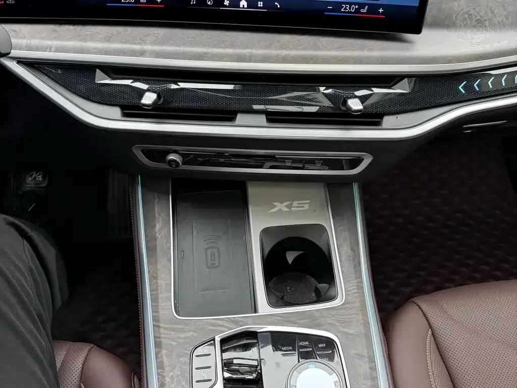BMW X5 2024 из CN, фото 9