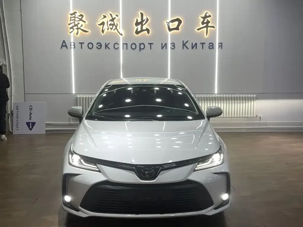 Toyota Corolla 2021 из CN, фото 2