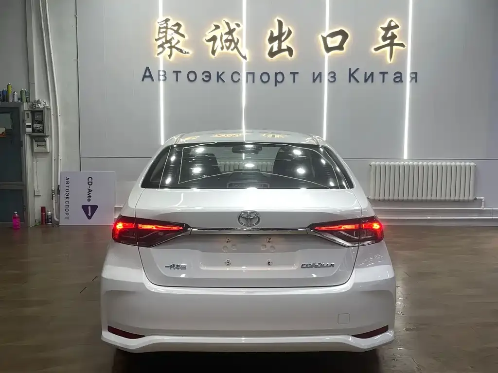 Toyota Corolla 2021 из CN, фото 8