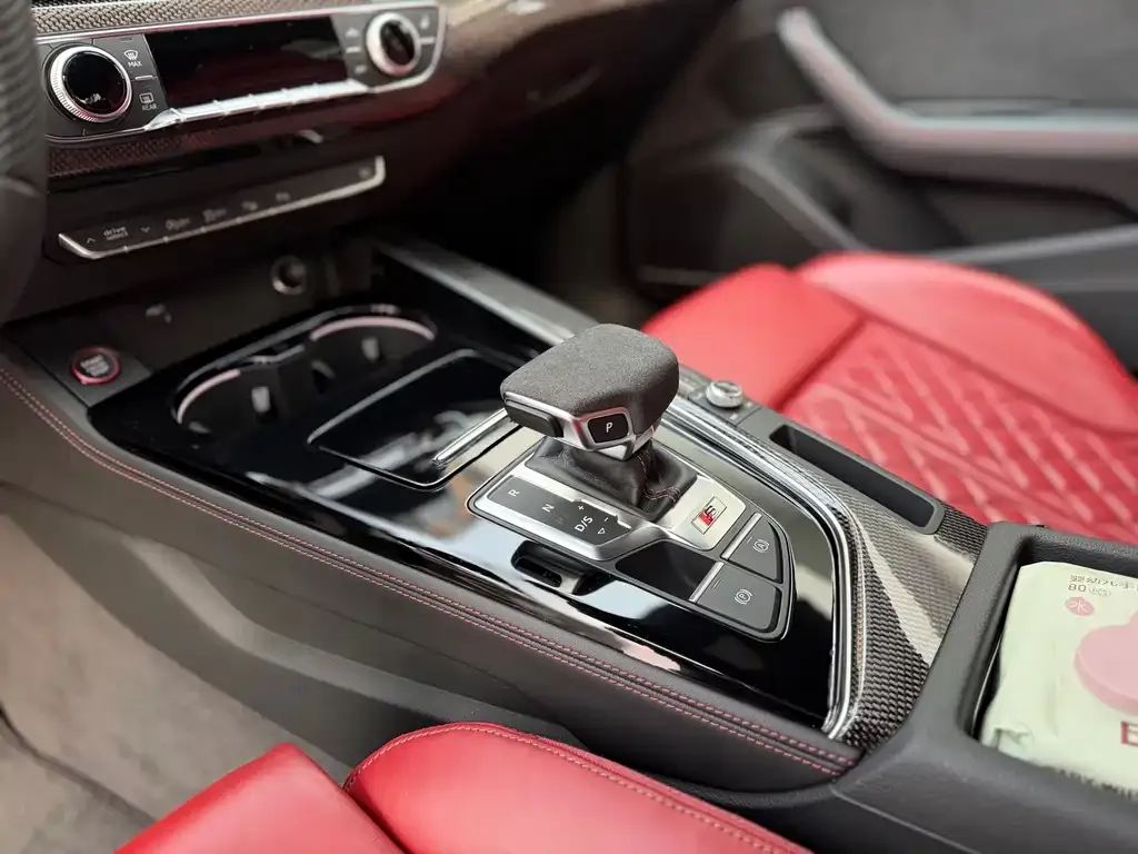 Audi S4 2024 из CN, фото 10