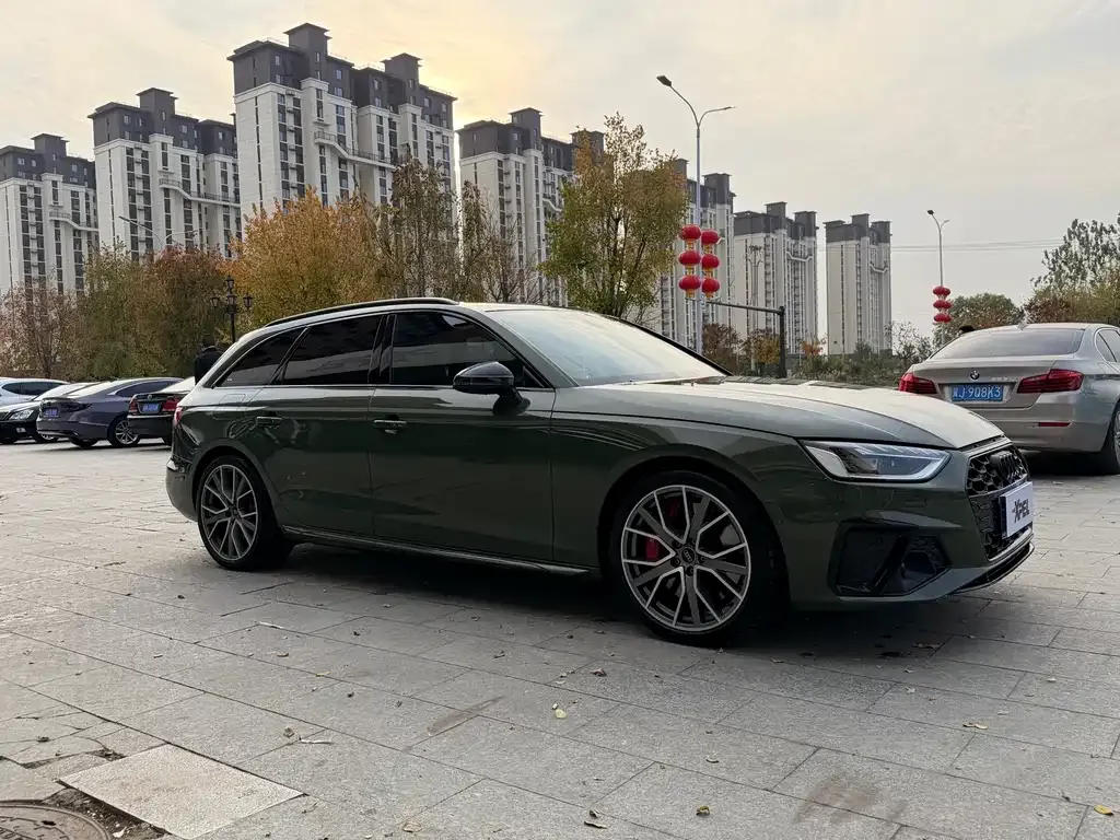 Audi S4 2024 из CN, фото 3