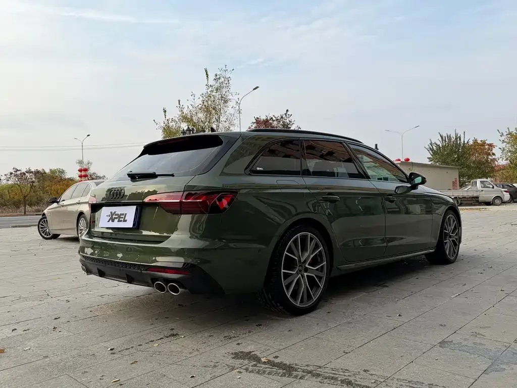 Audi S4 2024 из CN, фото 4