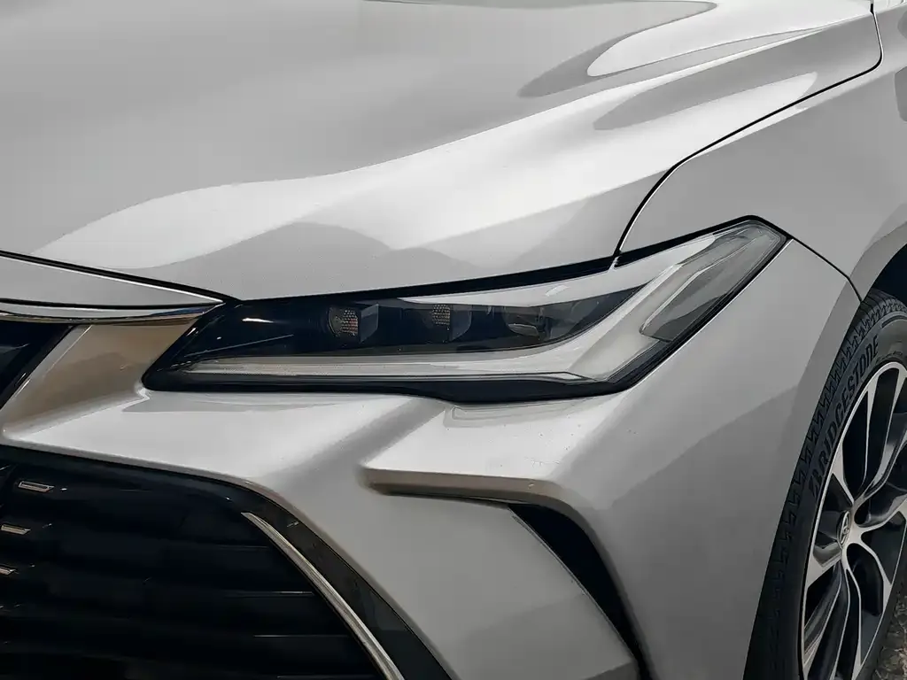 Toyota Avalon 2022 из CN, фото 7