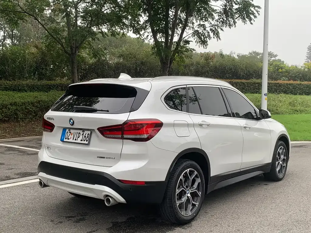 BMW X1 2022 из CN, фото 7