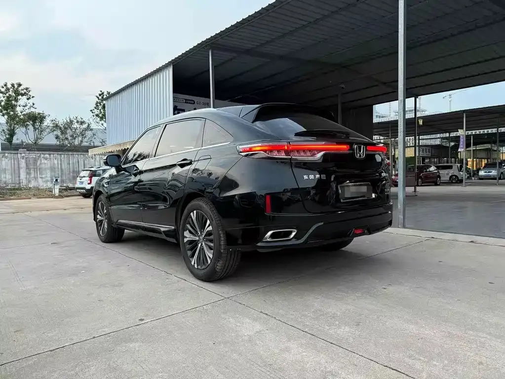 Honda UR-V 2023 из CN, фото 2