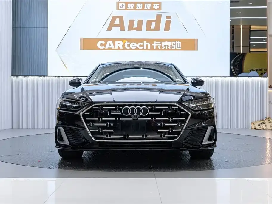 Audi A7L 2024 из CN, фото 1