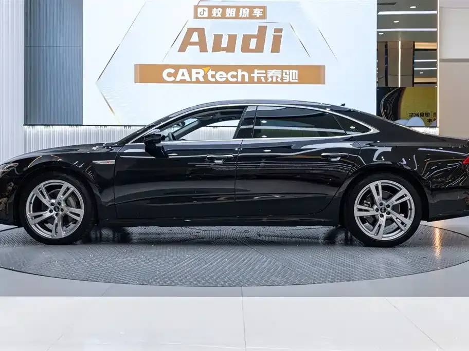 Audi A7L 2024 из CN, фото 3