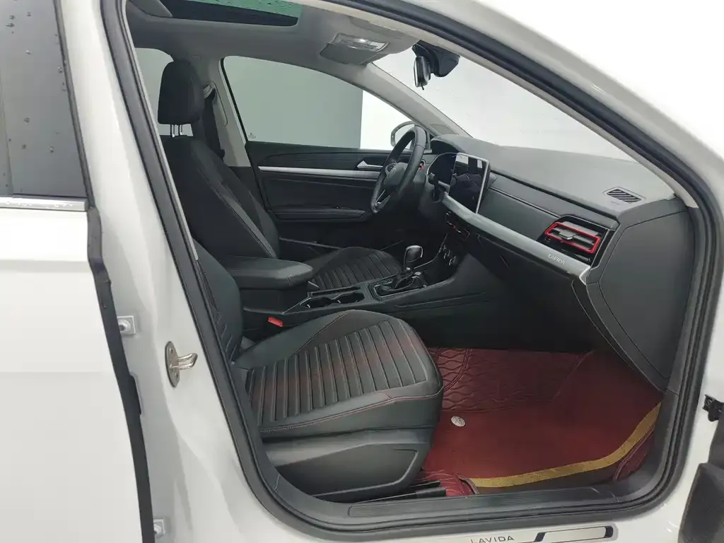 Volkswagen Lavida 2022 из CN, фото 10