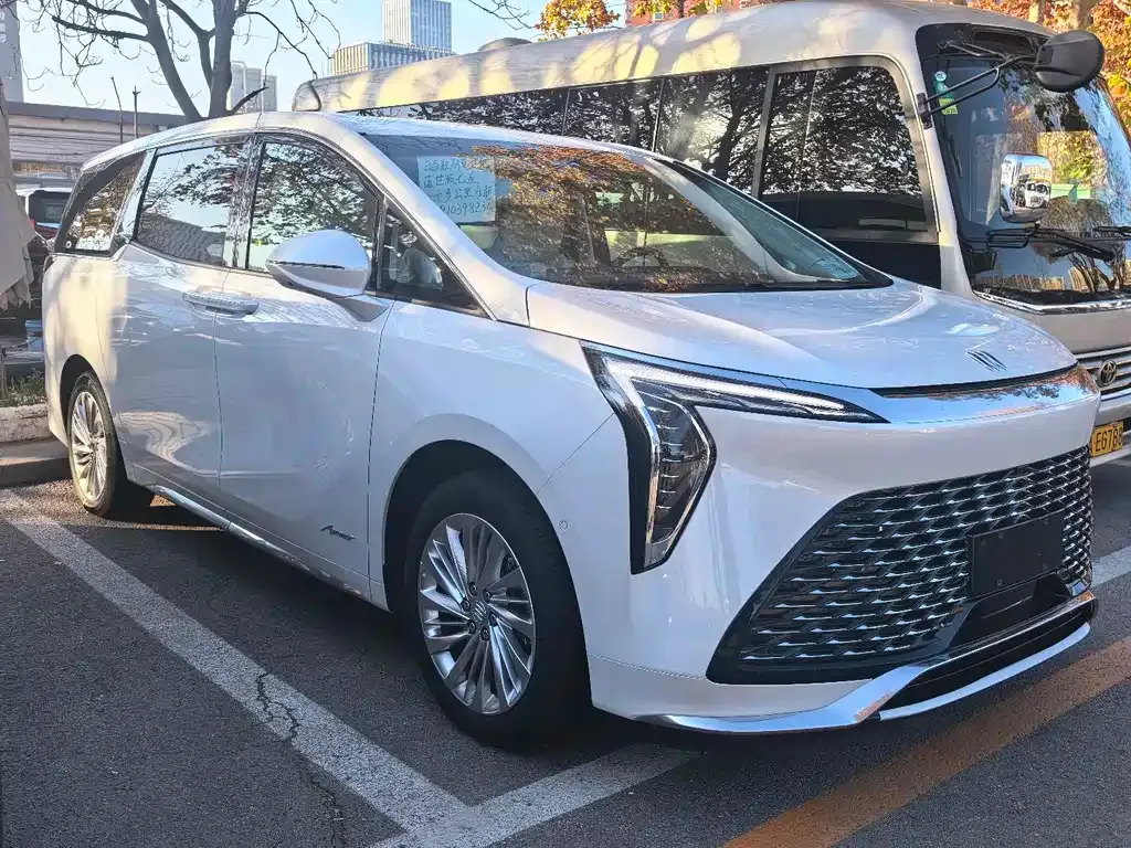 Buick Century 2025 из CN, фото 3