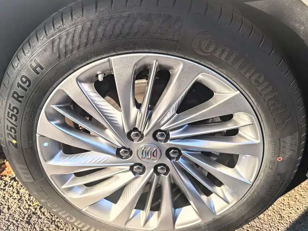 Buick Century 2025 из CN, фото 4