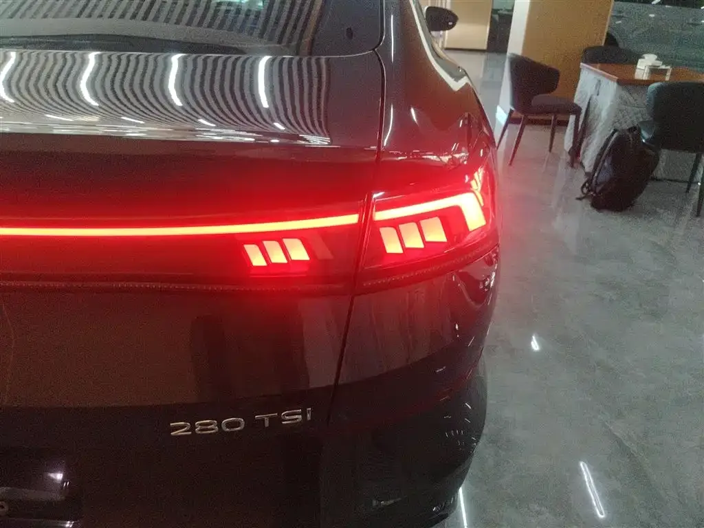 Volkswagen Lamando 2022 из CN, фото 8