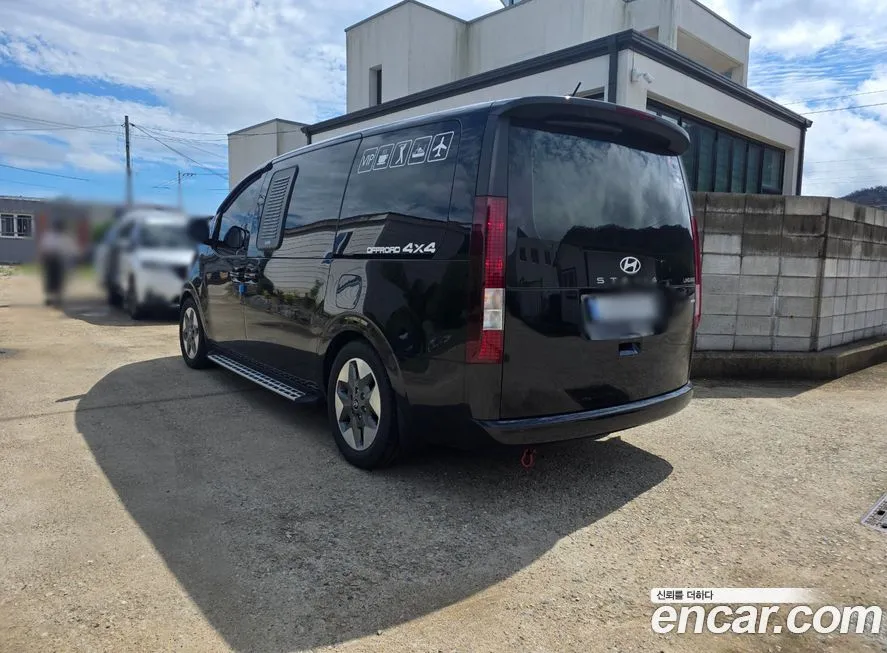 Hyundai Staria 2025 из KR, фото 3