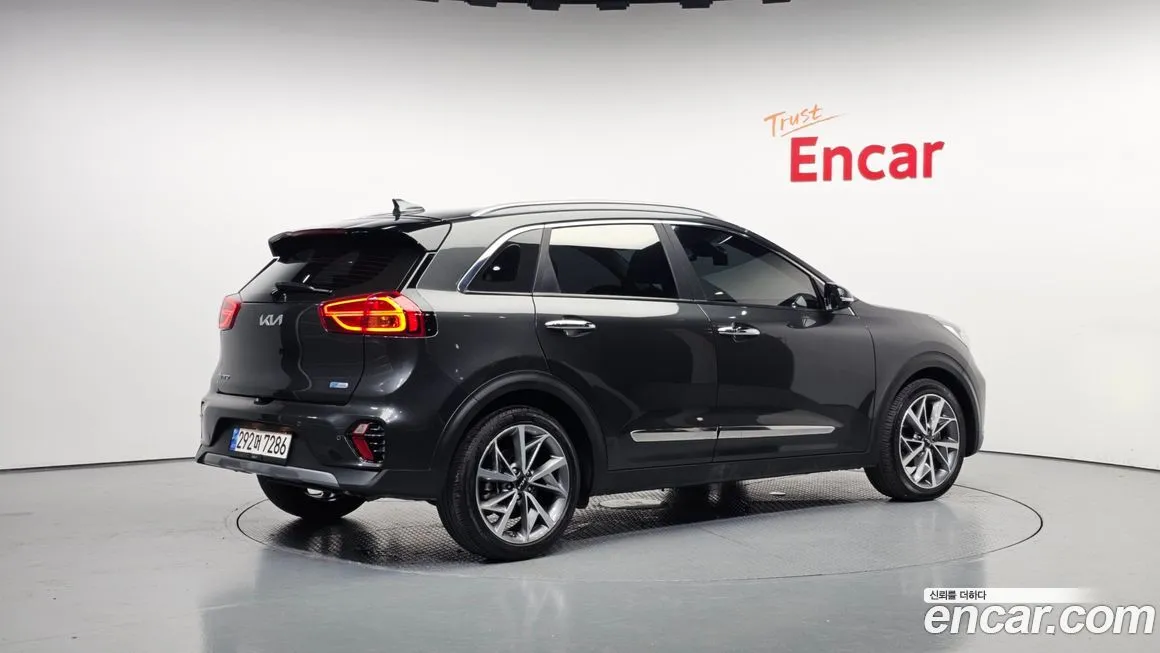 Kia Niro 2022 из KR, фото 2