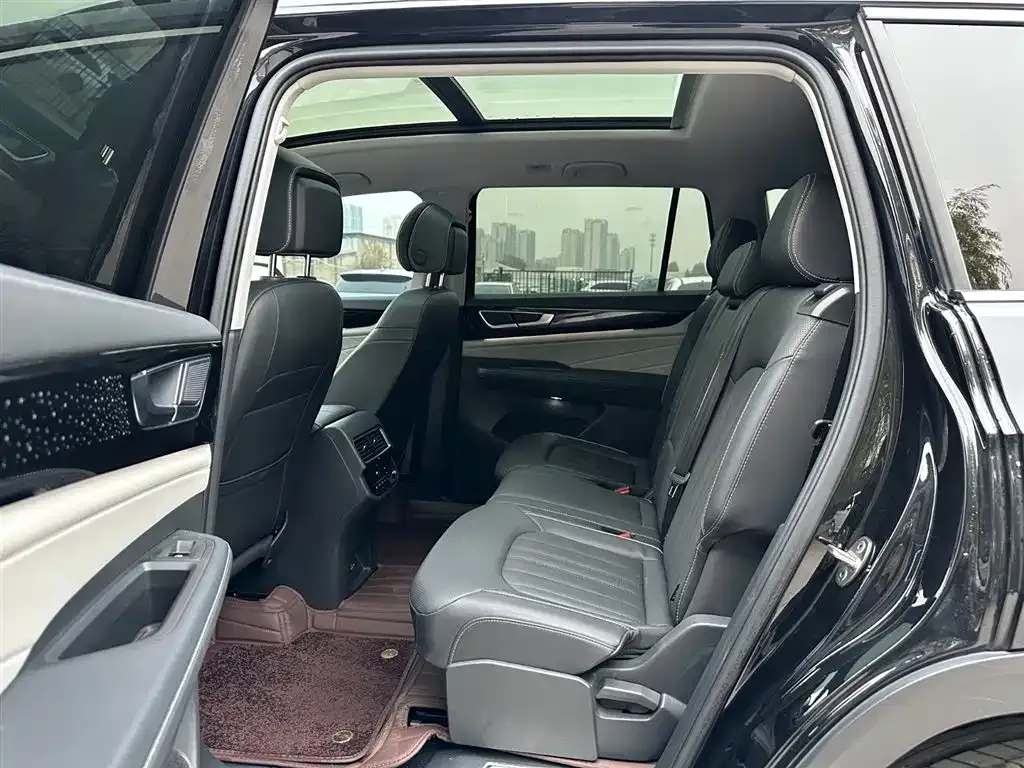 Volkswagen Teramont 2023 из CN, фото 10