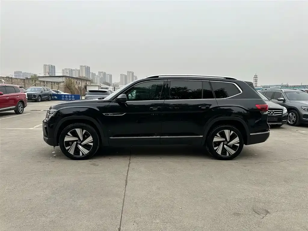 Volkswagen Teramont 2023 из CN, фото 7