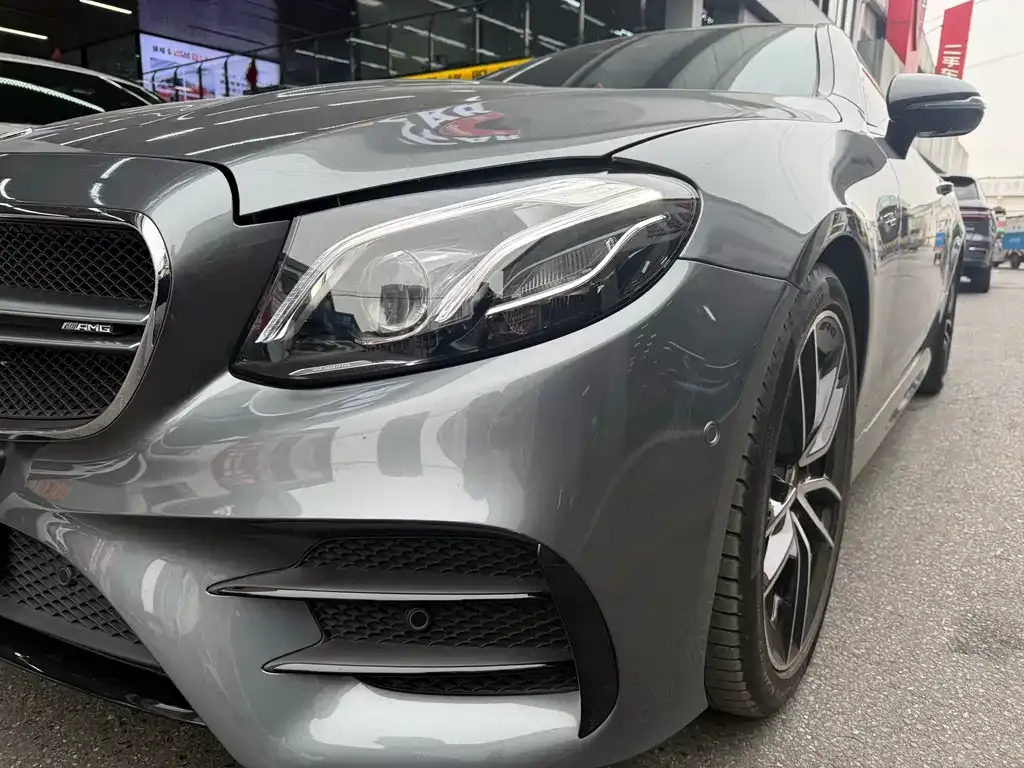 Mercedes-Benz E-Class AMG — фото 5