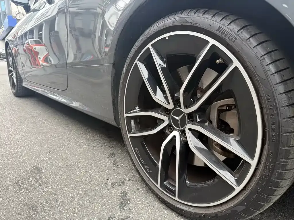 Mercedes-Benz E-Class AMG — фото 7