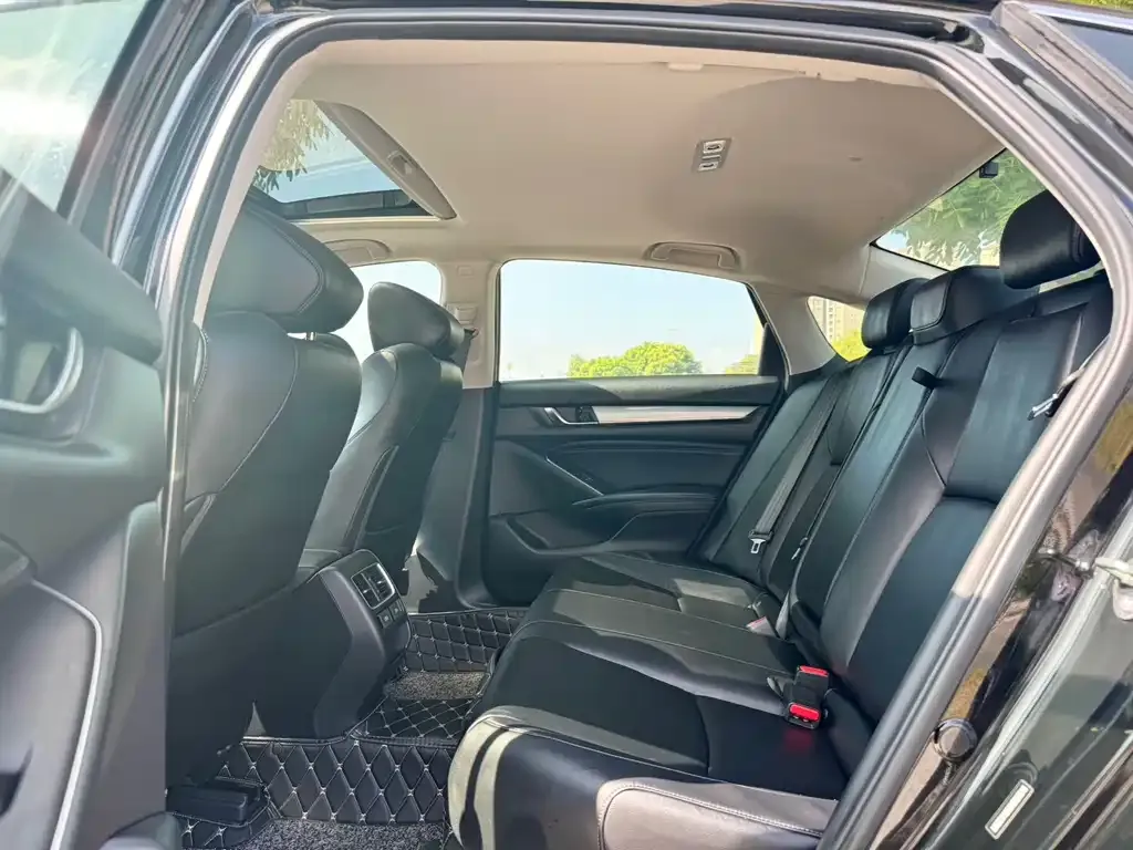 Honda Accord 2022 из CN, фото 6