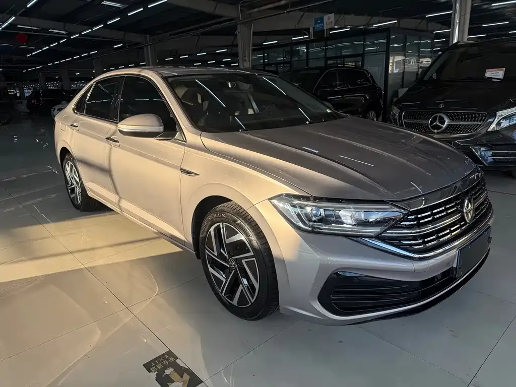 Volkswagen Sagitar 2023 из CN, фото 4