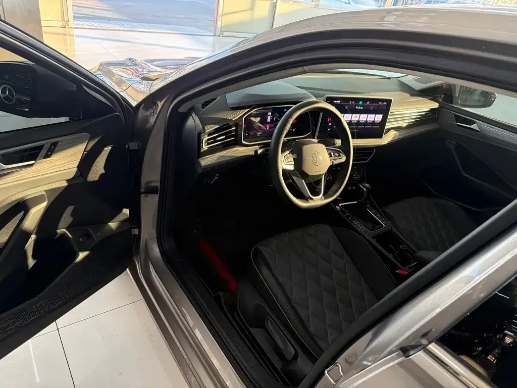 Volkswagen Sagitar 2023 из CN, фото 6