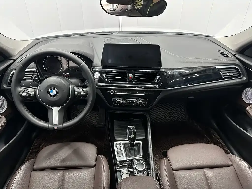BMW 1 Series 2021 из CN, фото 6