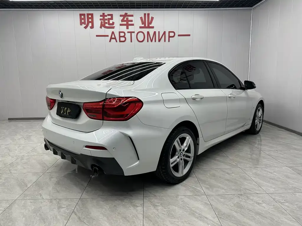 BMW 1 Series 2021 из CN, фото 7