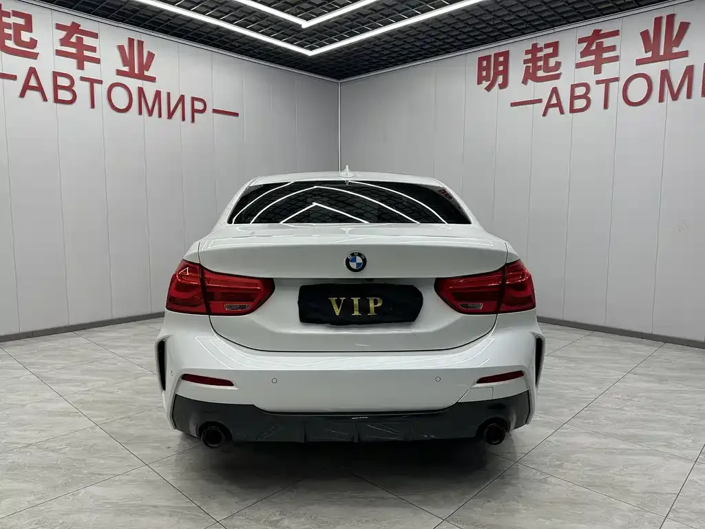 BMW 1 Series 2021 из CN, фото 9