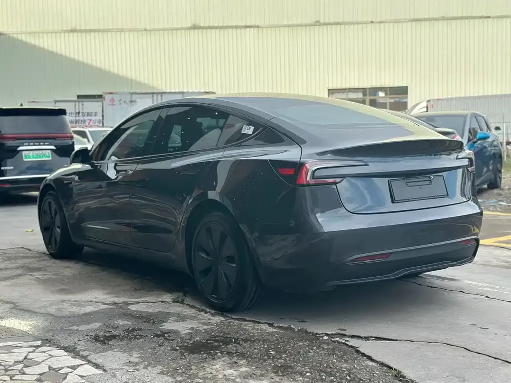 Tesla Model 3 2024 из CN, фото 3
