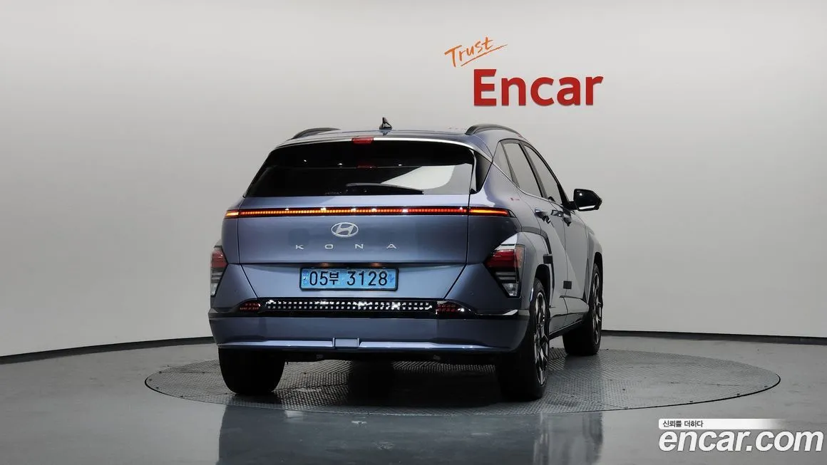 Hyundai Kona 2023 из KR, фото 4