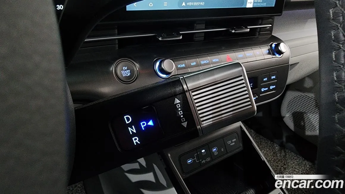 Hyundai Kona 2023 из KR, фото 9