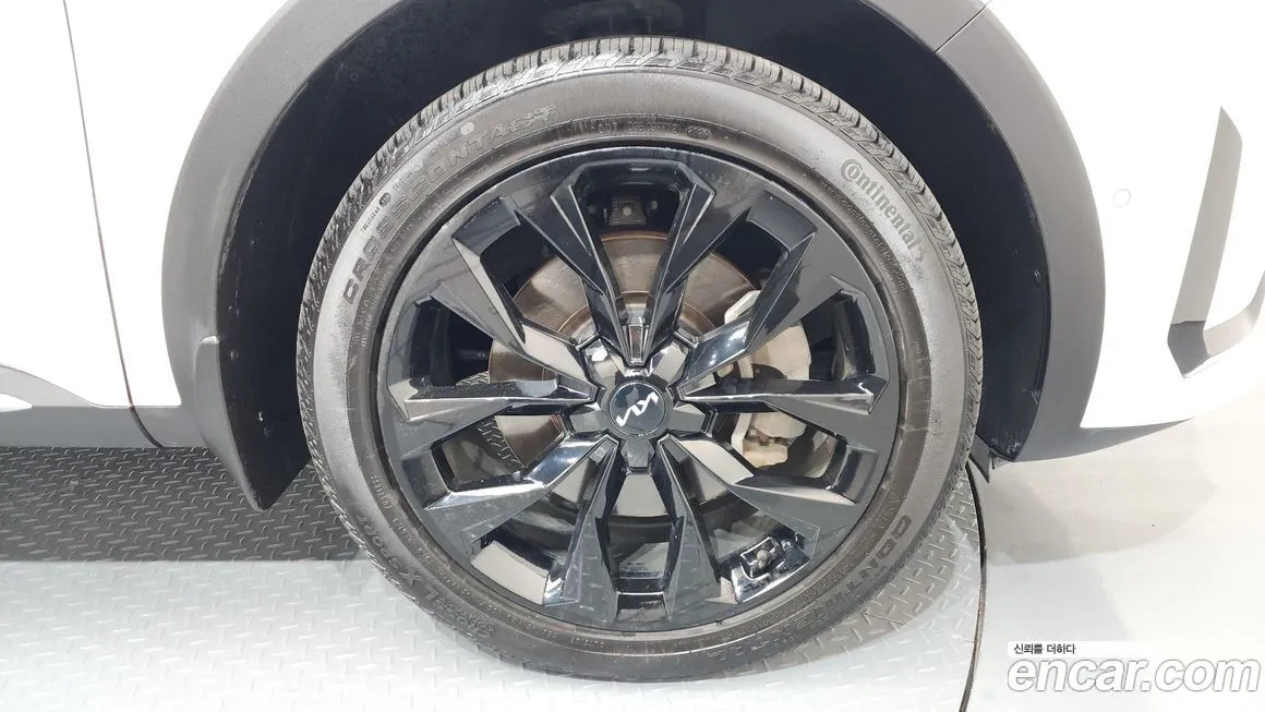 Kia Sorento — фото 5