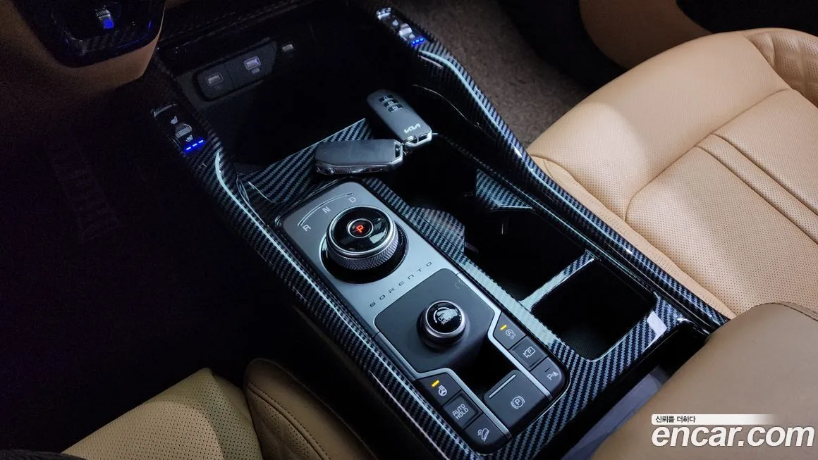 Kia Sorento — фото 9