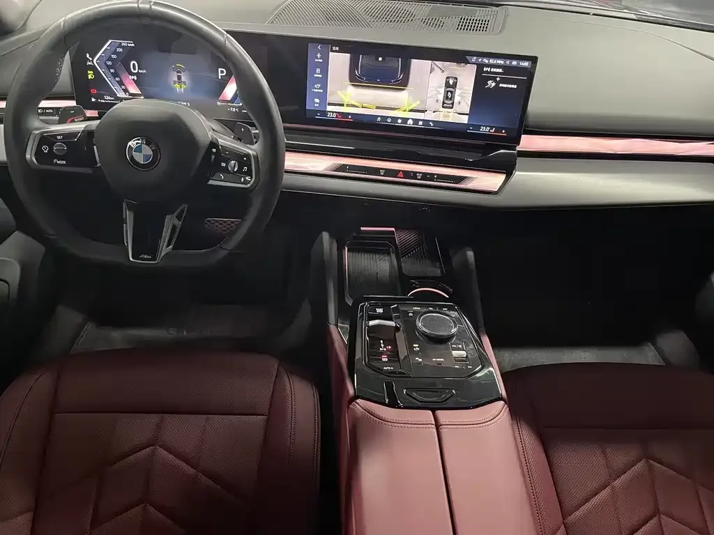 BMW 5 Series — фото 10