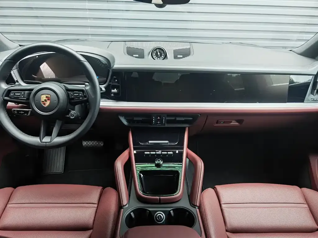 Porsche Cayenne 2024 из CN, фото 10