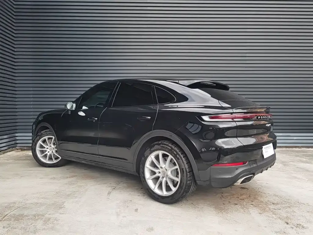 Porsche Cayenne 2024 из CN, фото 4