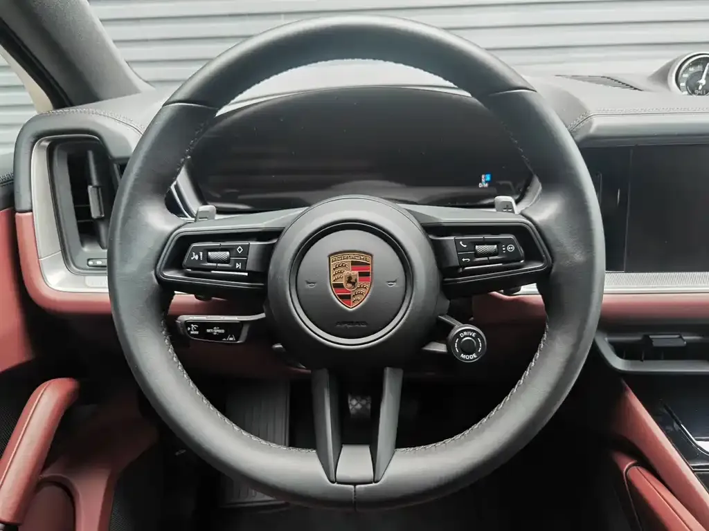 Porsche Cayenne 2024 из CN, фото 9