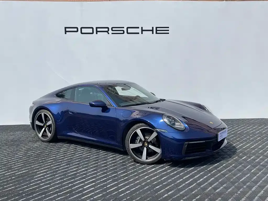 Porsche 911 — фото 1
