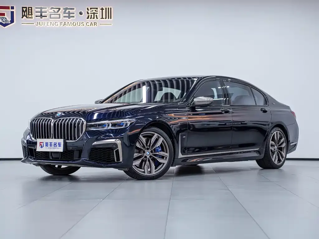 BMW 7 Series 2021 из CN, фото 1
