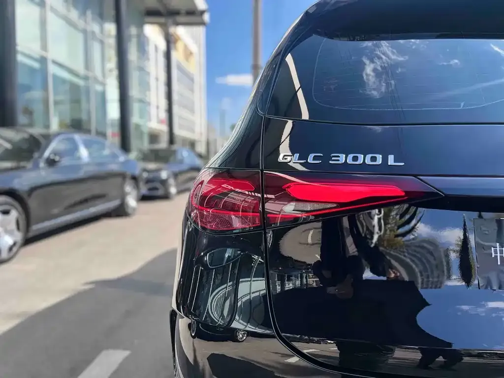 Mercedes-Benz GLC 2024 из CN, фото 10