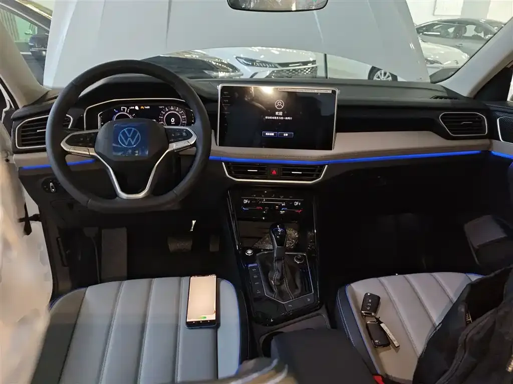Volkswagen GTE PHEV 2024 из CN, фото 10