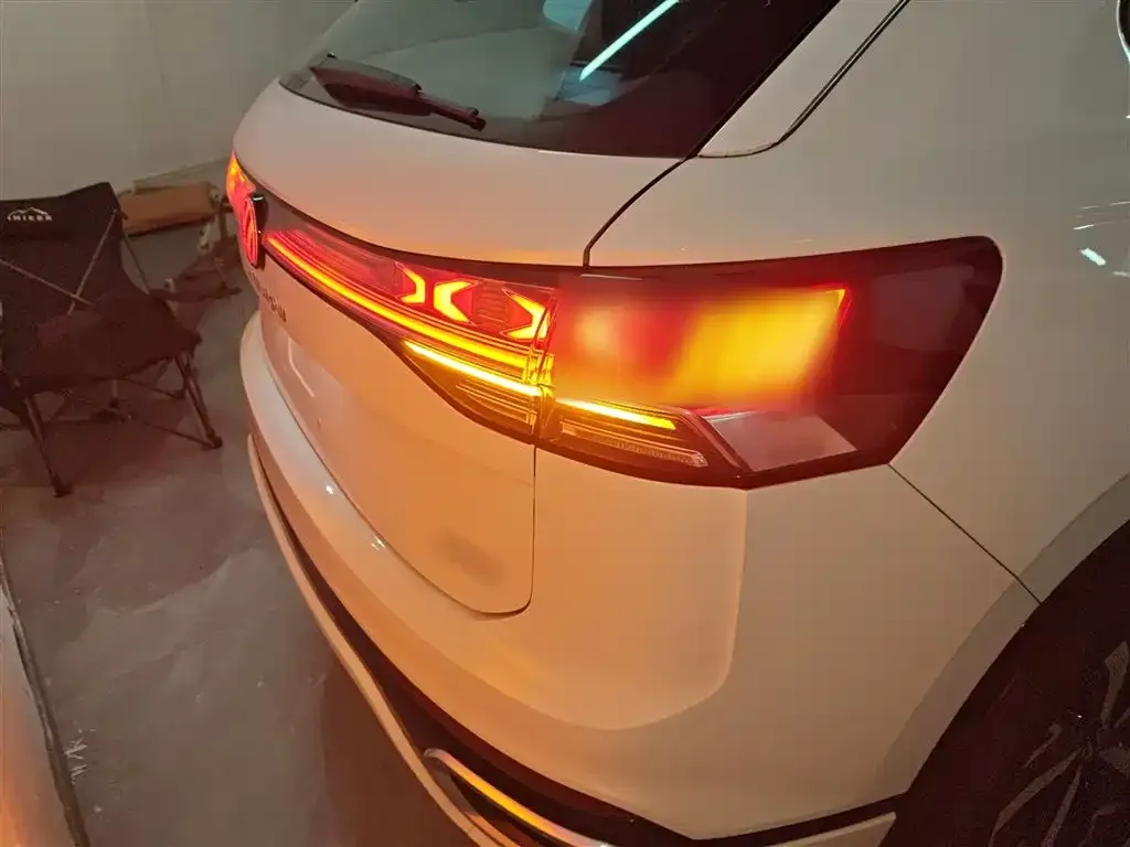Volkswagen GTE PHEV 2024 из CN, фото 8