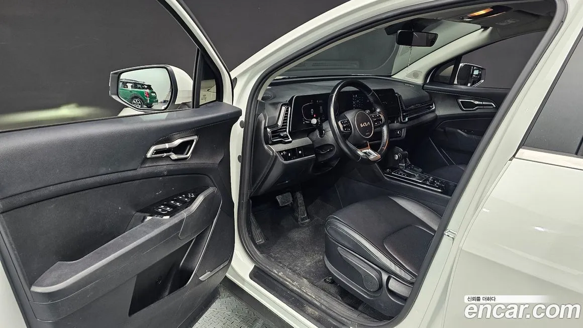 Kia Sportage — фото 10